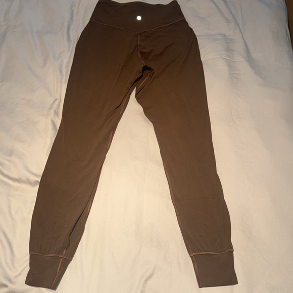 Lululemon joggers size 4 Brown - Picture 5 of 5